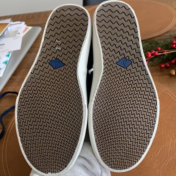 Men’s Sperry shoes - Picture 5 of 7